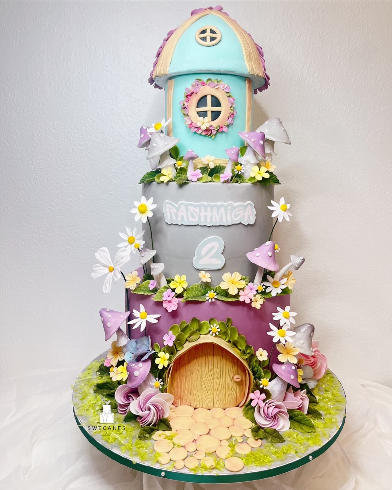 Wedding & Tiered Cakes
